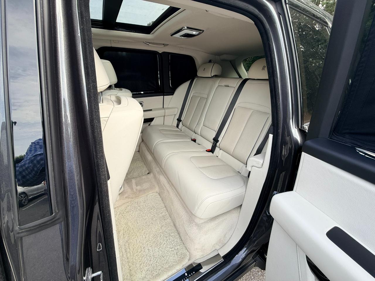 Rolls-Royce Cullinan Base 2019