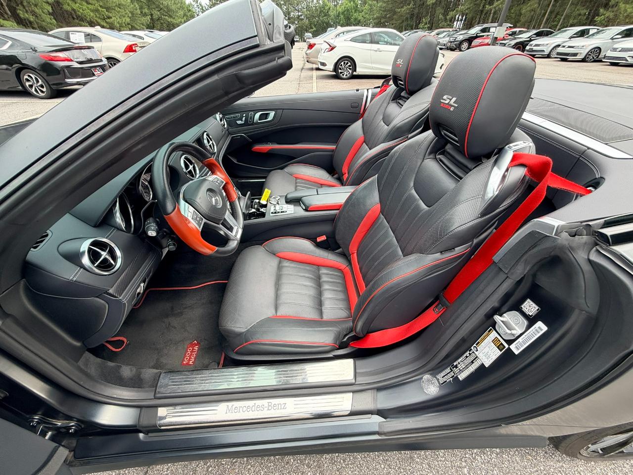 Mercedes-Benz SL-Class SL550 2016