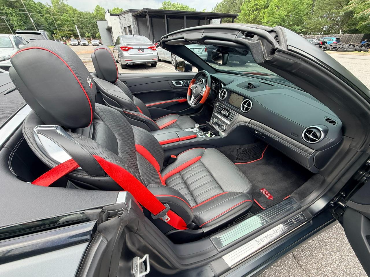 Mercedes-Benz SL-Class SL550 2016