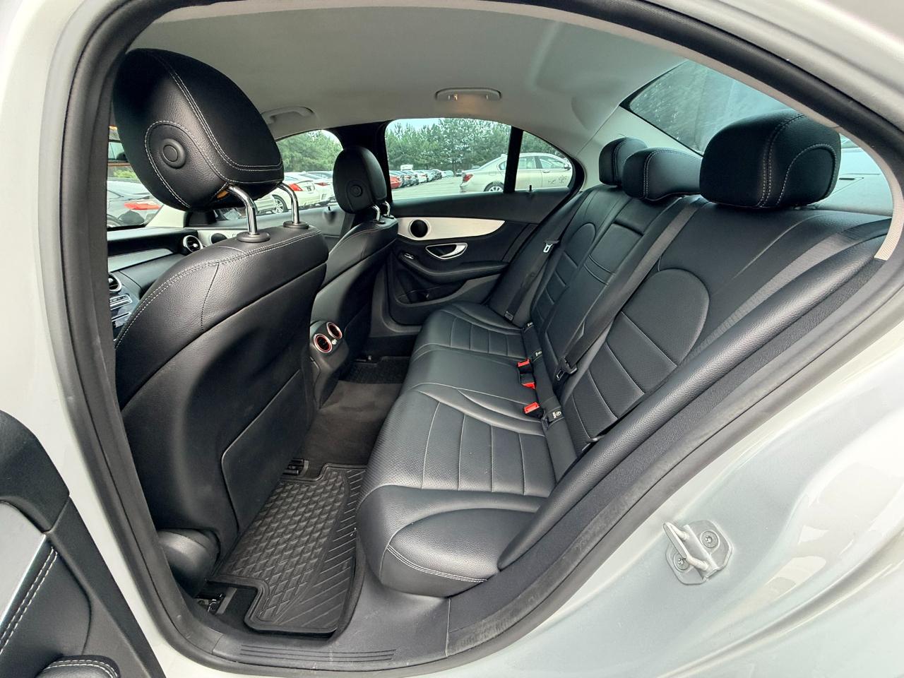 Mercedes-Benz C-Class C300 Sedan 2015