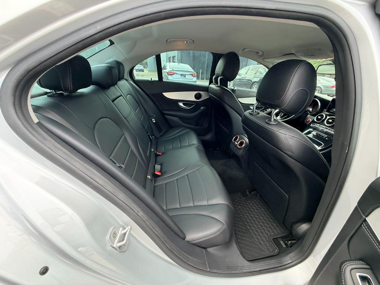 Mercedes-Benz C-Class C300 Sedan 2015