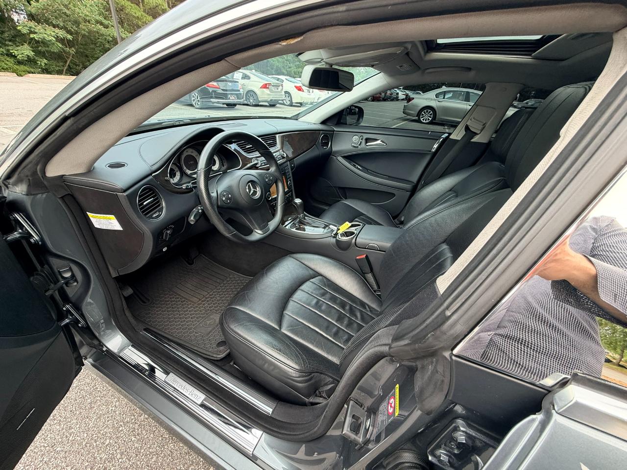 Mercedes-Benz CLS-Class CLS550 2009