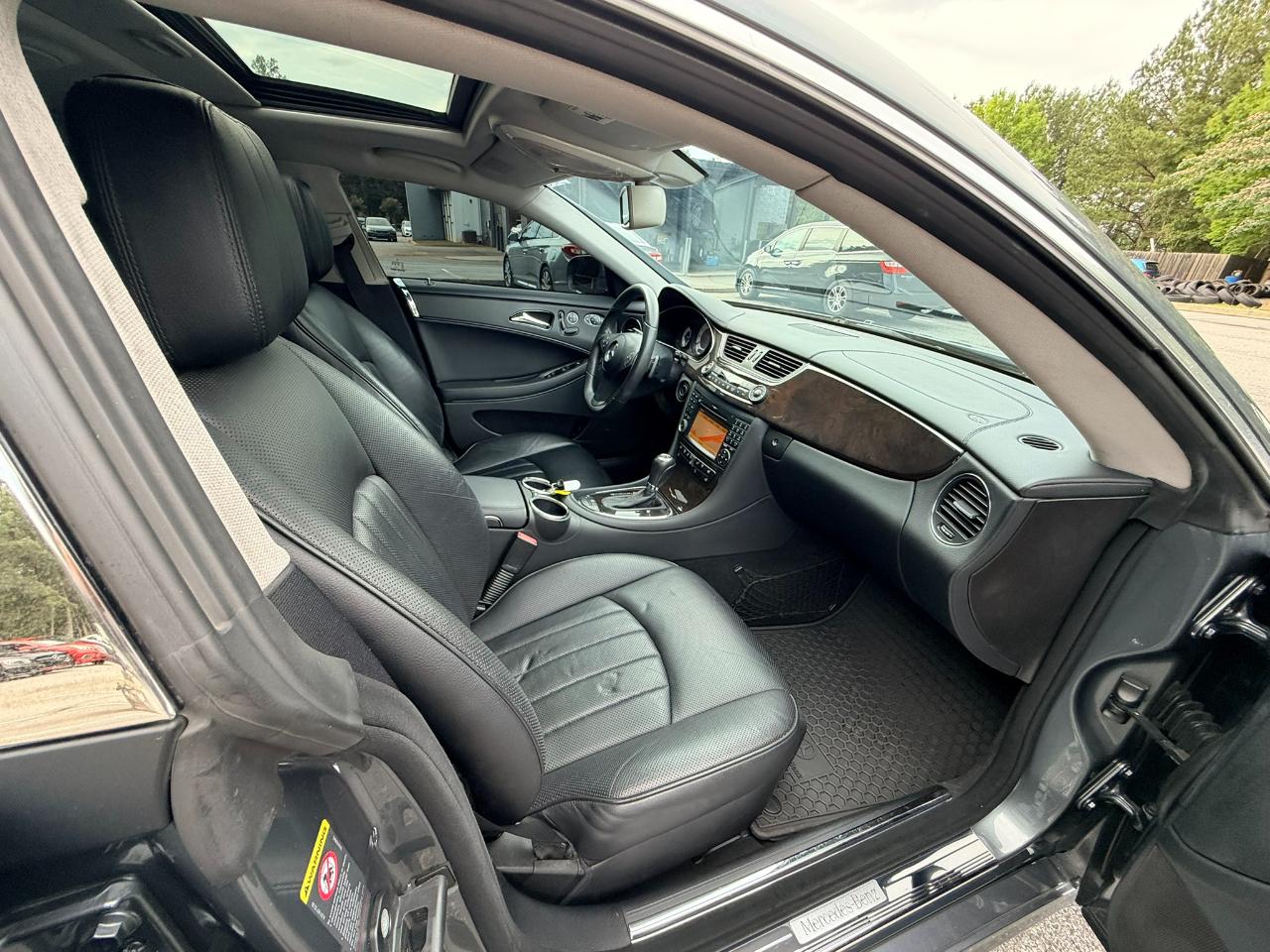 Mercedes-Benz CLS-Class CLS550 2009