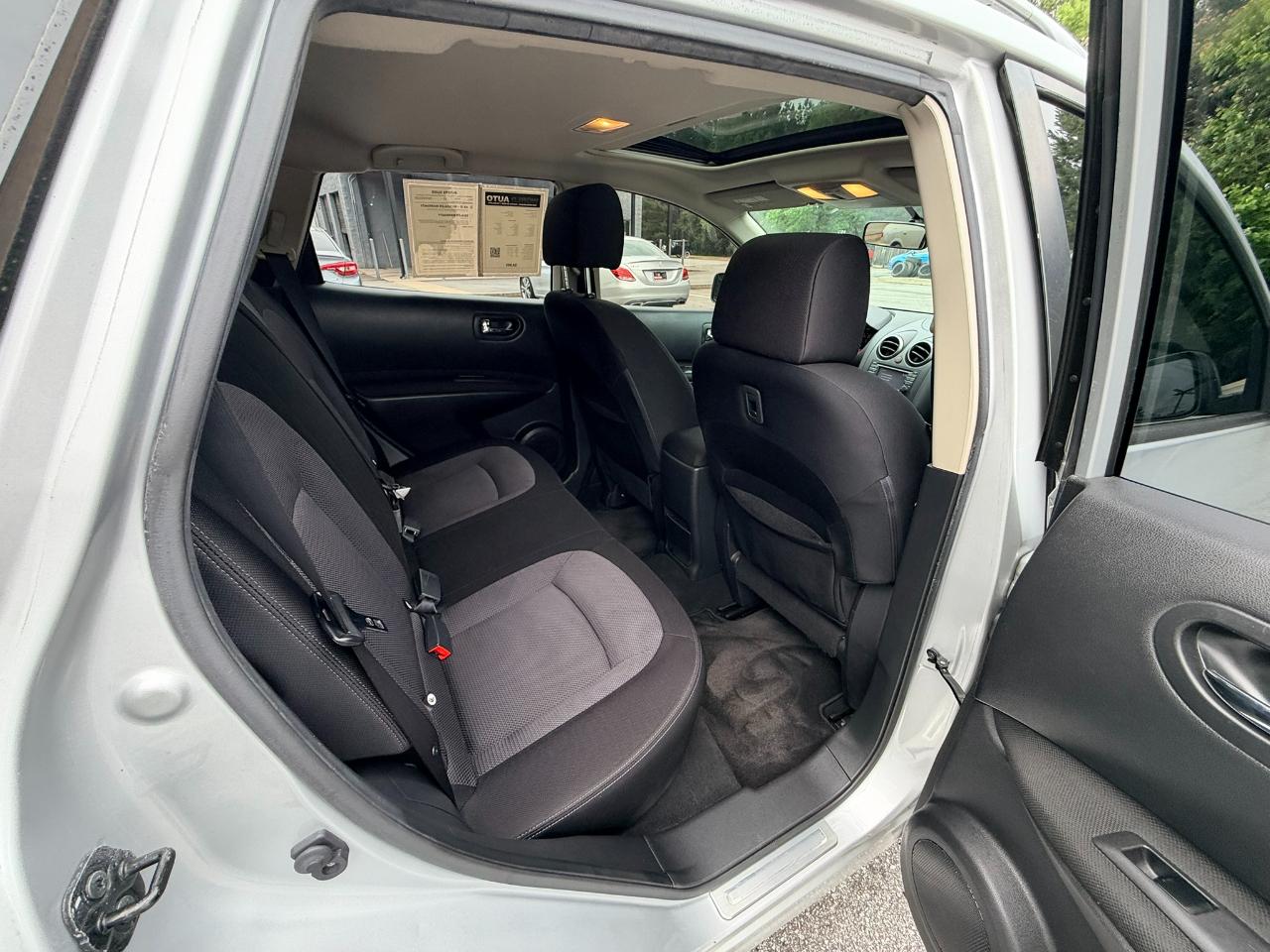 Nissan Rogue SV 2013