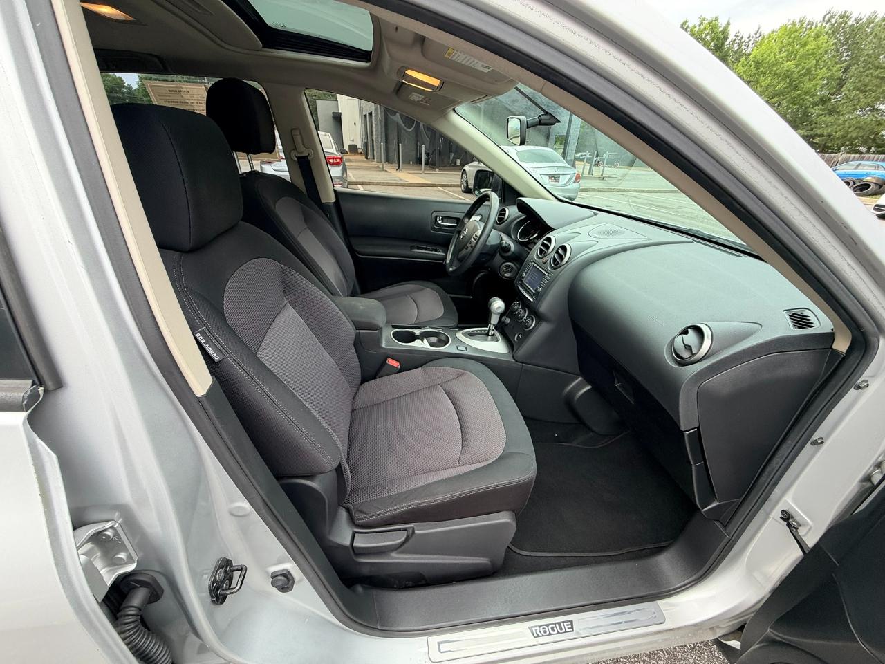 Nissan Rogue SV 2013