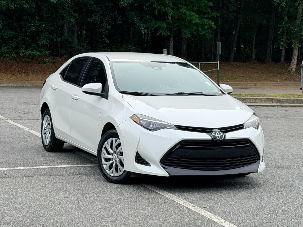 Toyota Corolla LE 2019