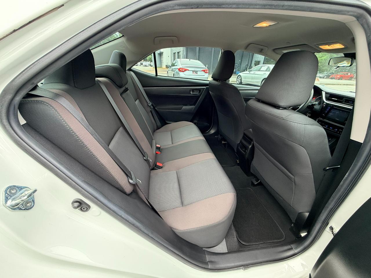 Toyota Corolla LE 2019
