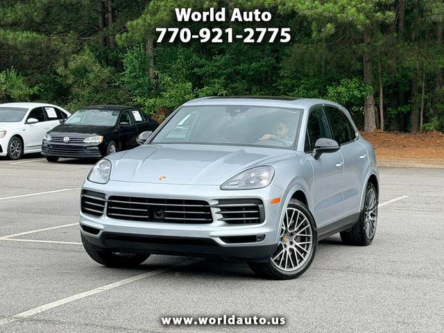 Dolomite Silver Metallic 2021 Porsche Cayenne SUV / Crossover All-Wheel Drive Automatic
