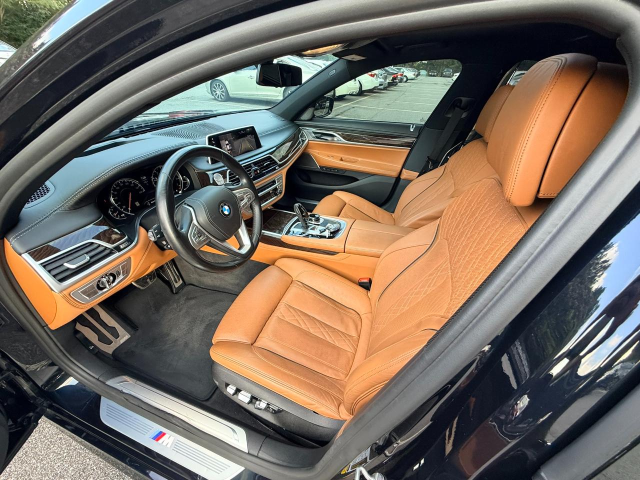 BMW 7-Series 750i xDrive 2019