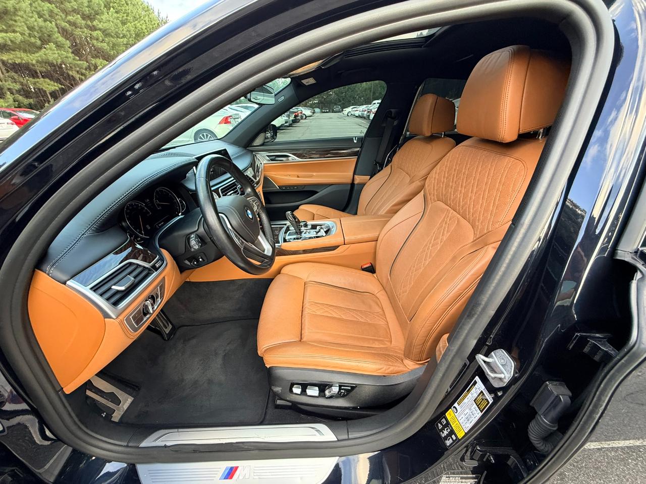 BMW 7-Series 750i xDrive 2019