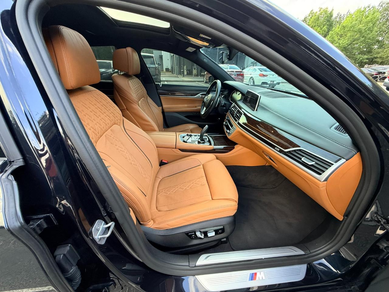 BMW 7-Series 750i xDrive 2019