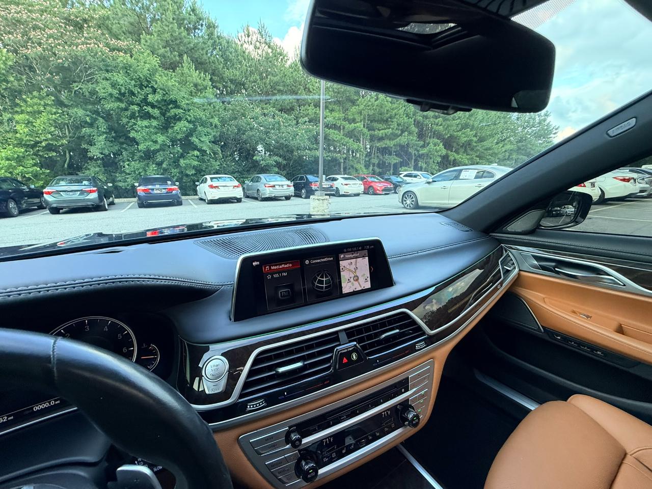 BMW 7-Series 750i xDrive 2019