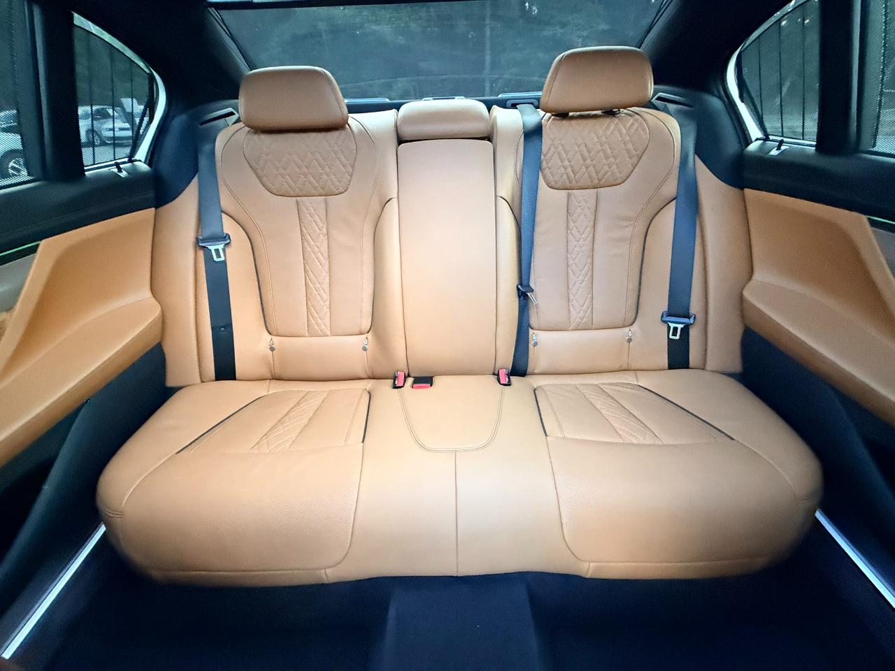 BMW 7-Series 750i xDrive 2019