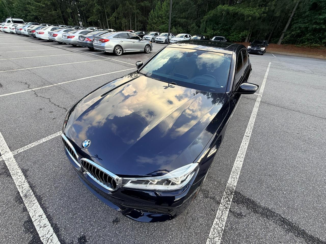 BMW 7-Series 750i xDrive 2019