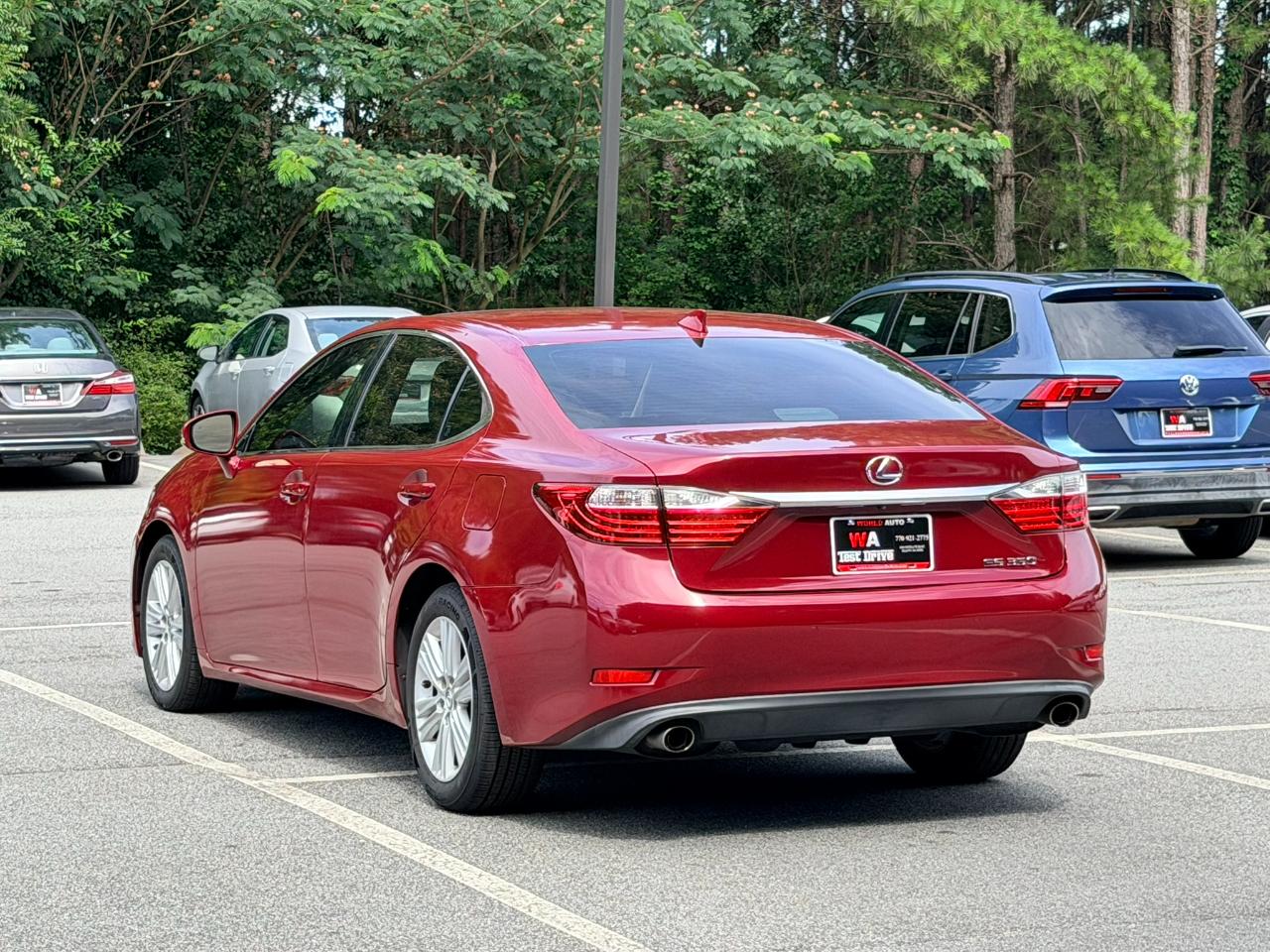 Lexus ES 350 Sedan 2015