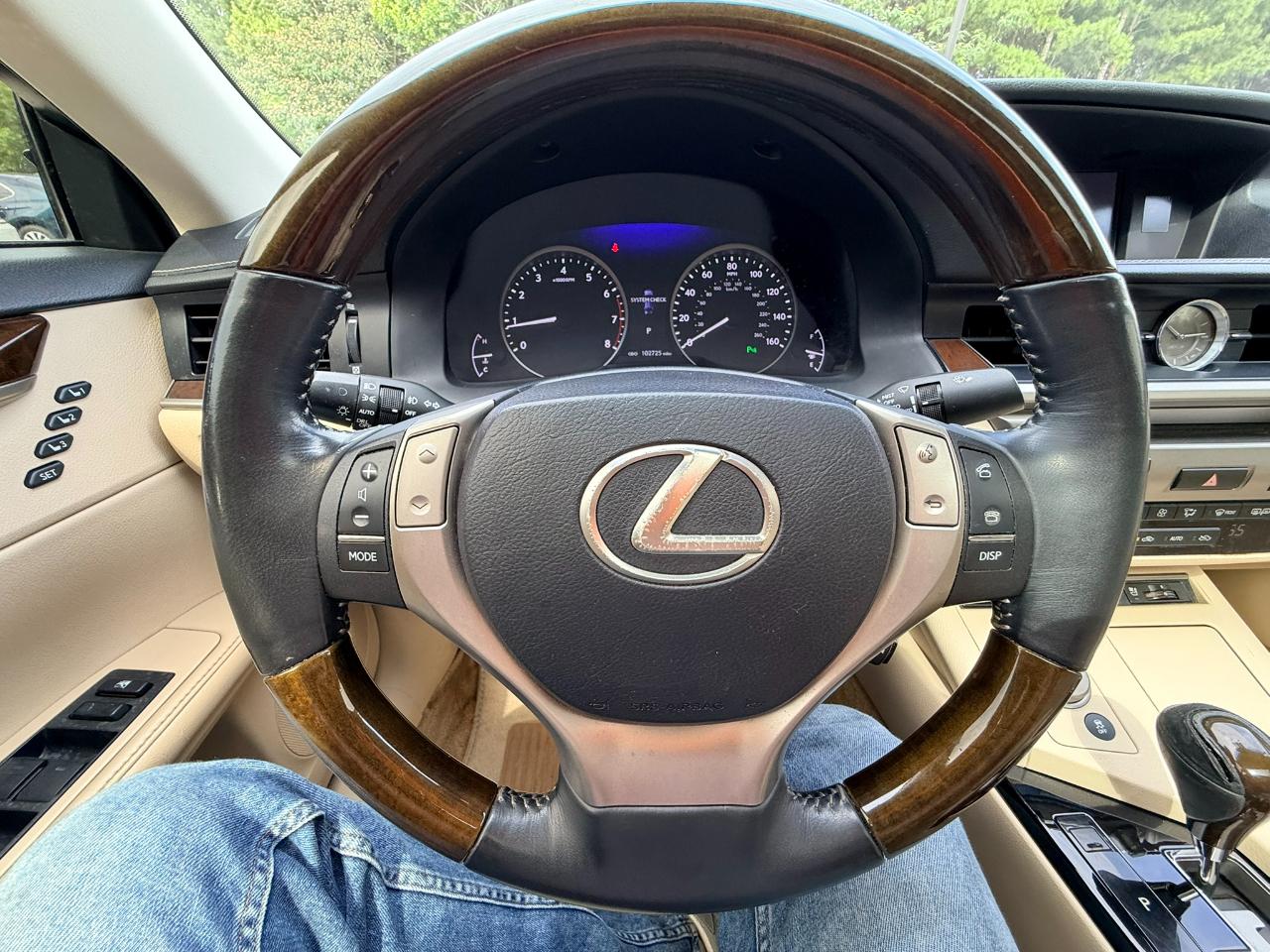 Lexus ES 350 Sedan 2015