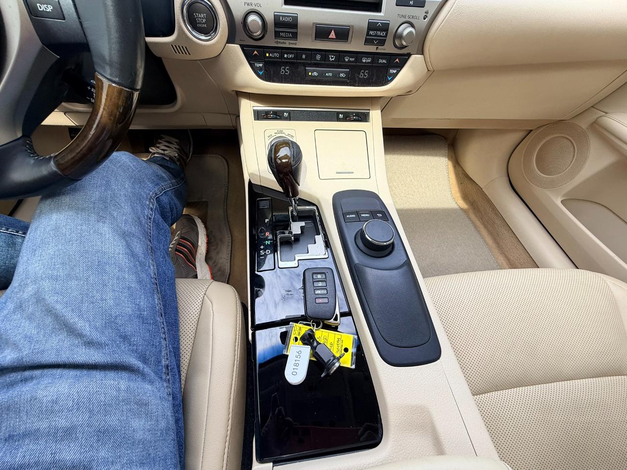 Lexus ES 350 Sedan 2015