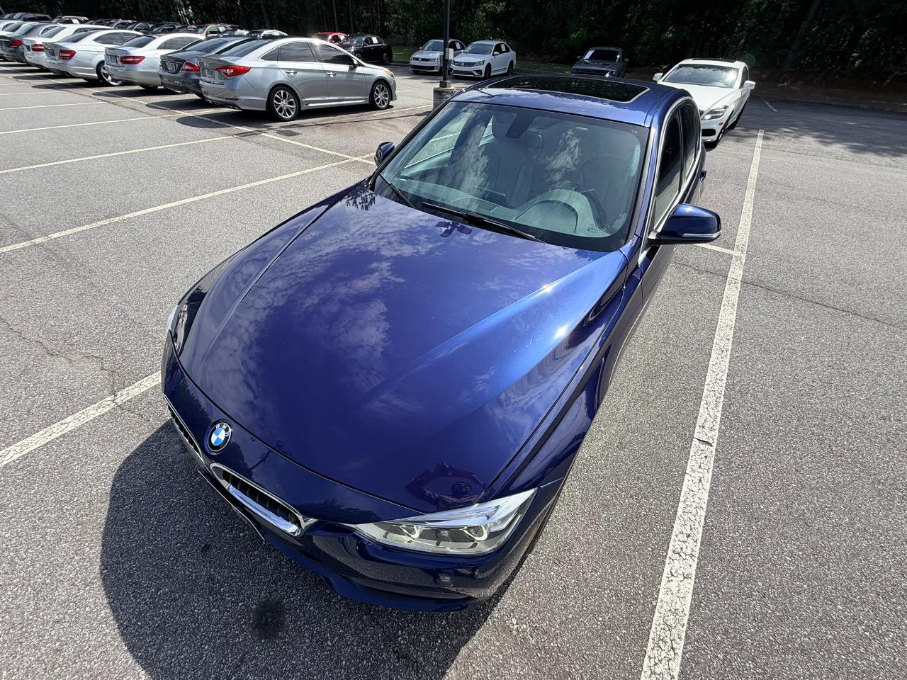 BMW 3-Series 330i xDrive SULEV Sedan 2017