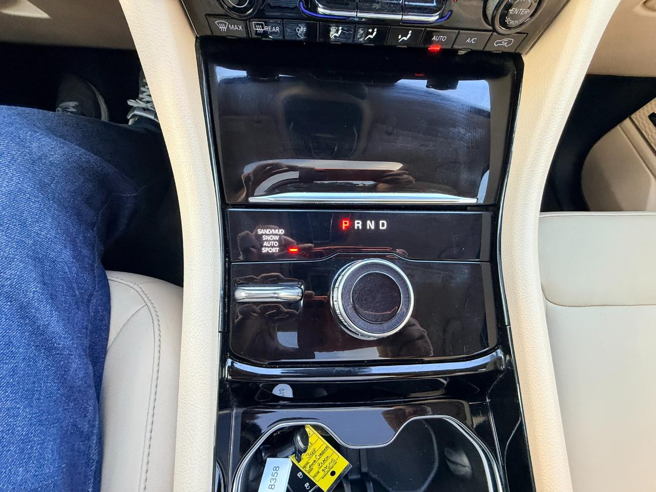 Jeep Grand Cherokee Limited 4WD 2021