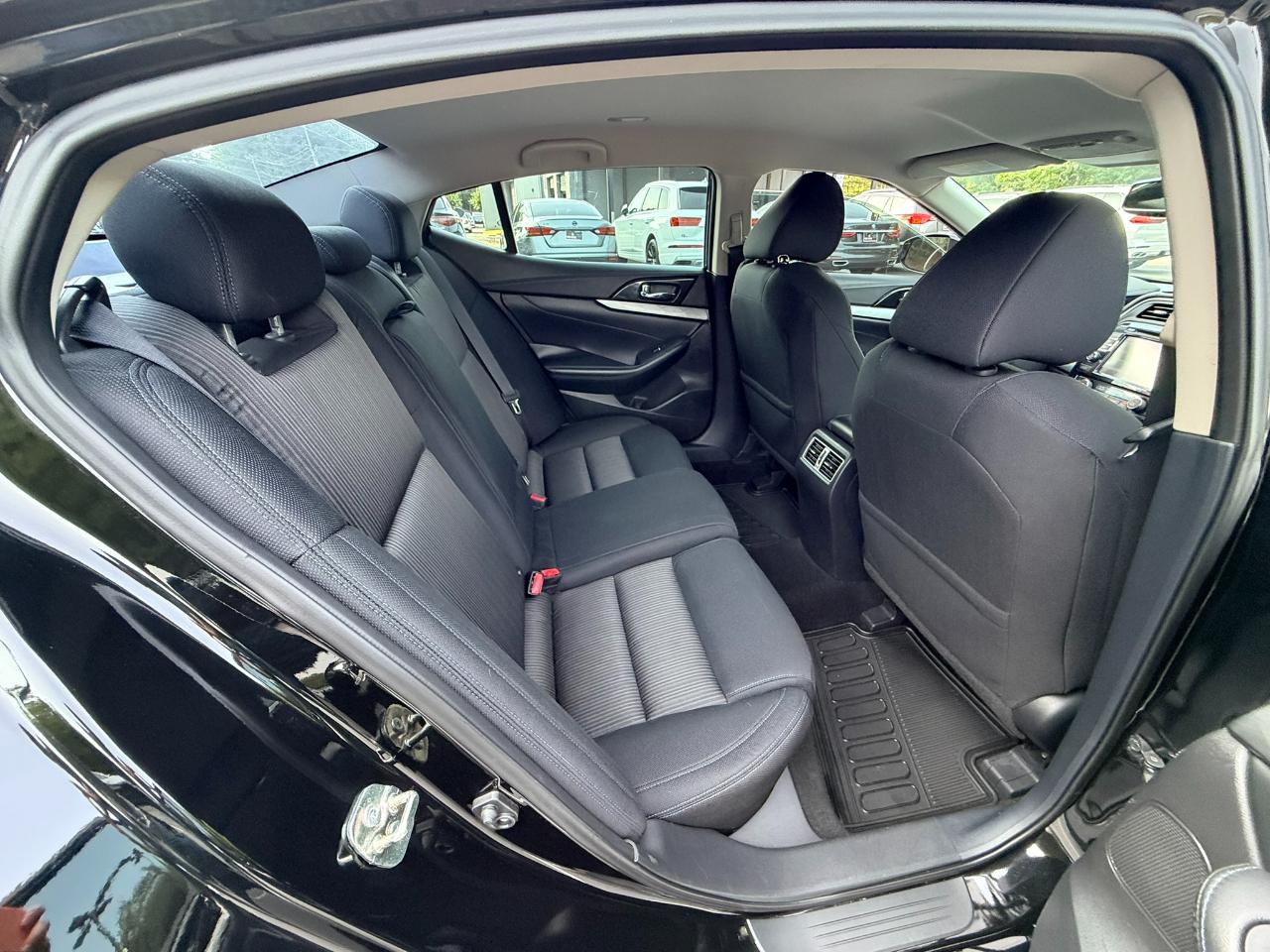 Nissan Maxima 3.5 S 2017