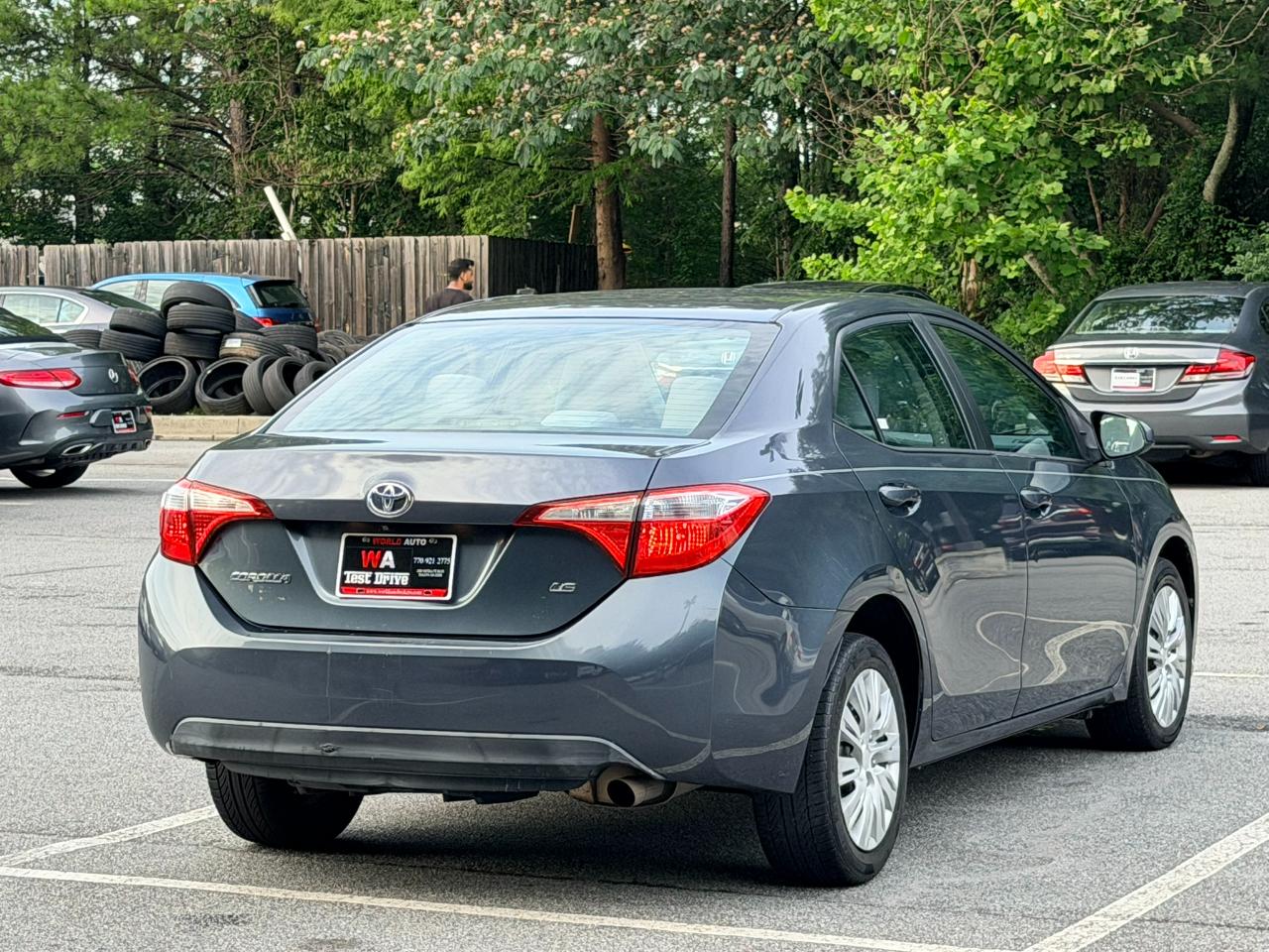 Toyota Corolla LE 2014