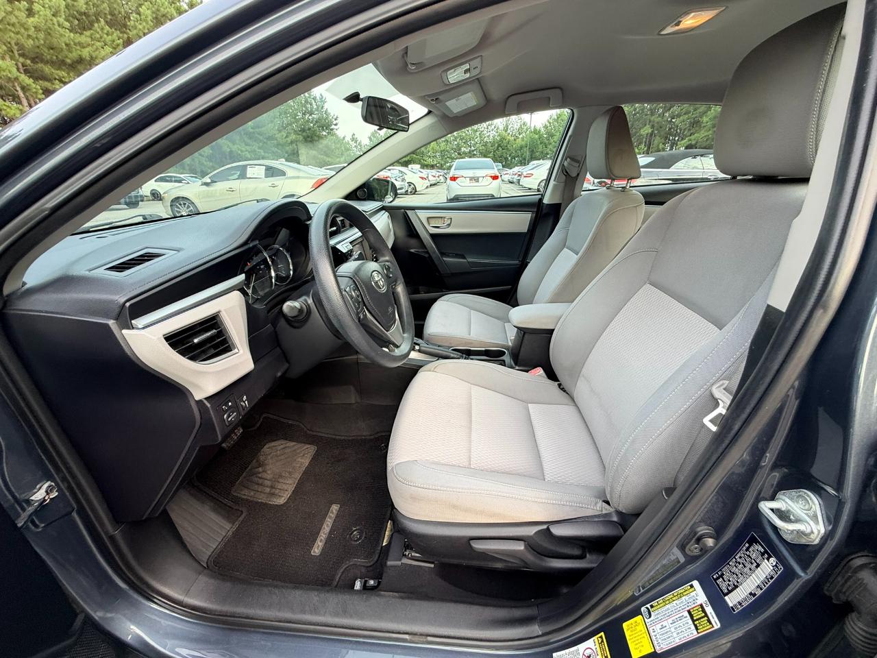 Toyota Corolla LE 2014