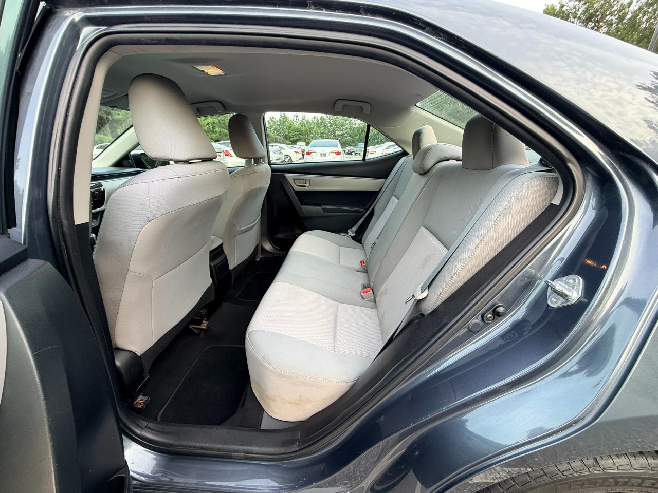 Toyota Corolla LE 2014