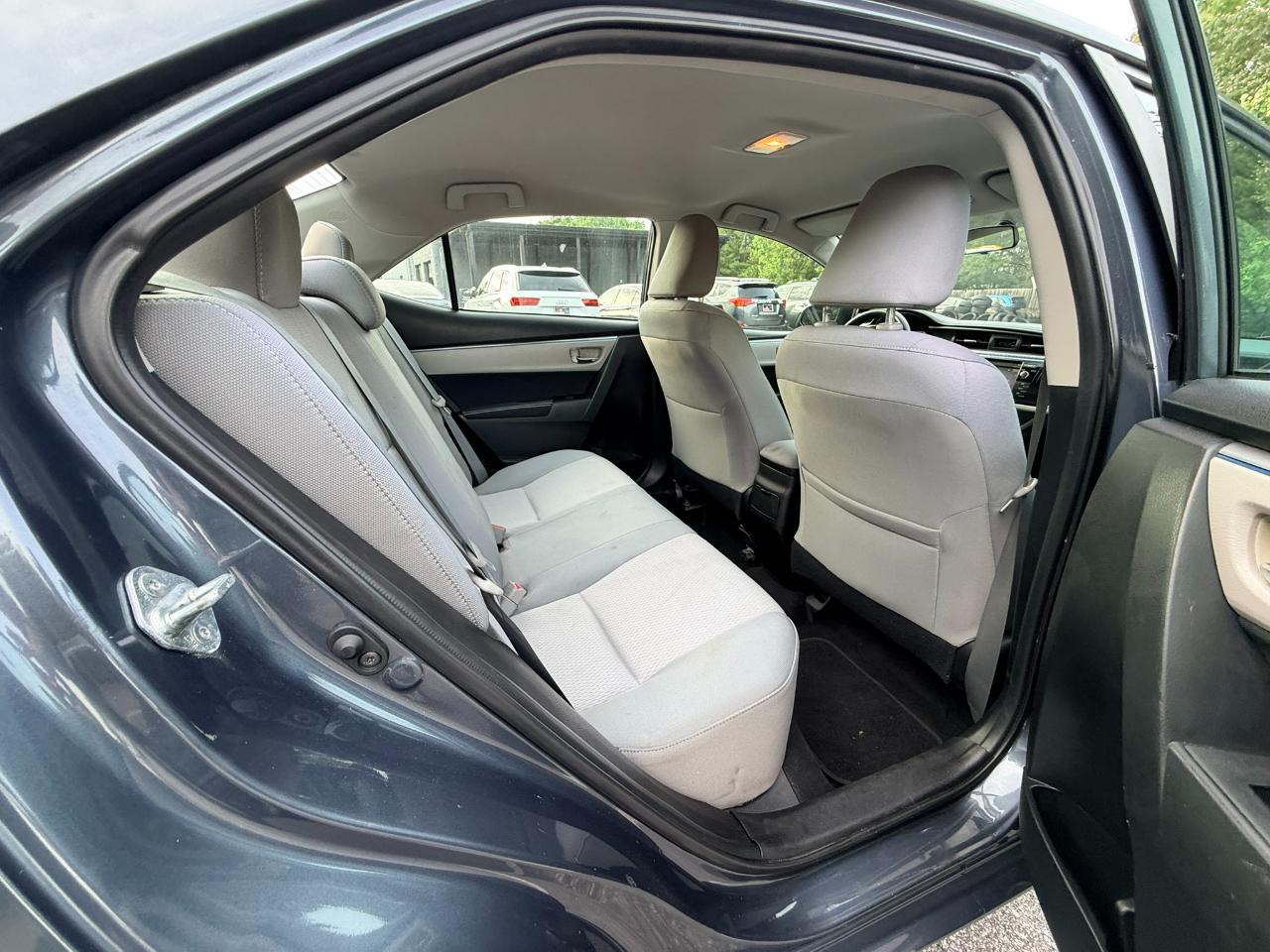 Toyota Corolla LE 2014
