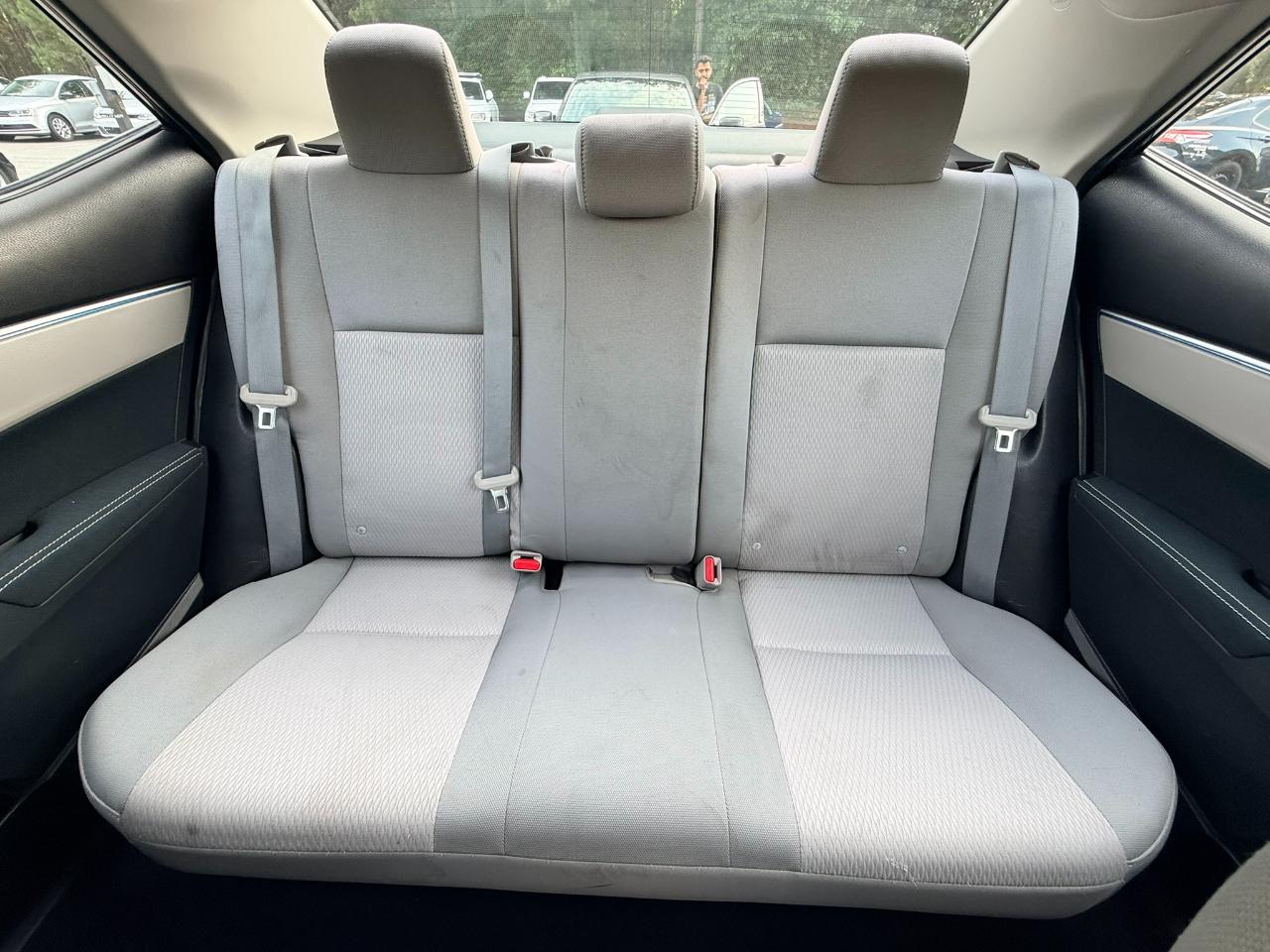 Toyota Corolla LE 2014