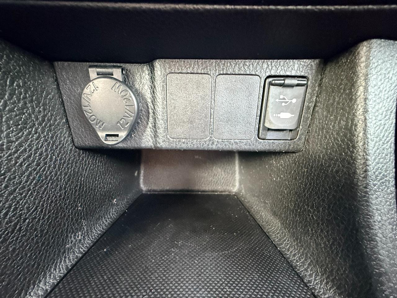 Toyota Corolla LE 2014