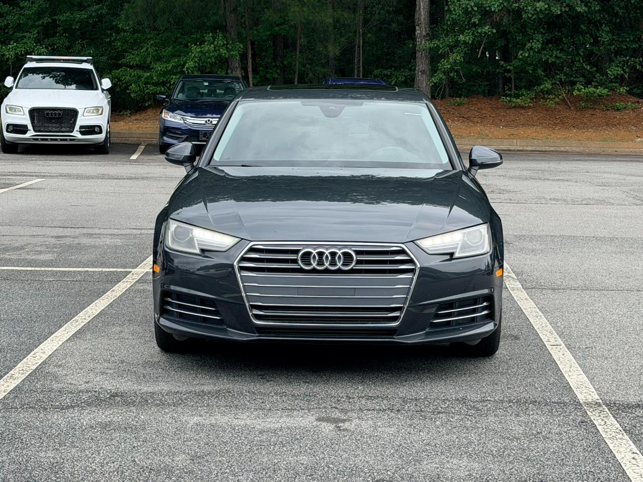 Audi A4 2.0T Premium Sedan 2017