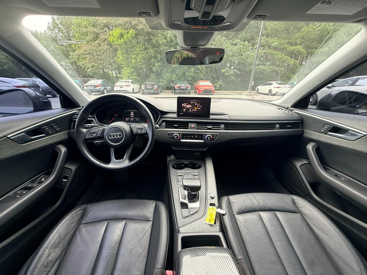 Audi A4 2.0T Premium Sedan 2017