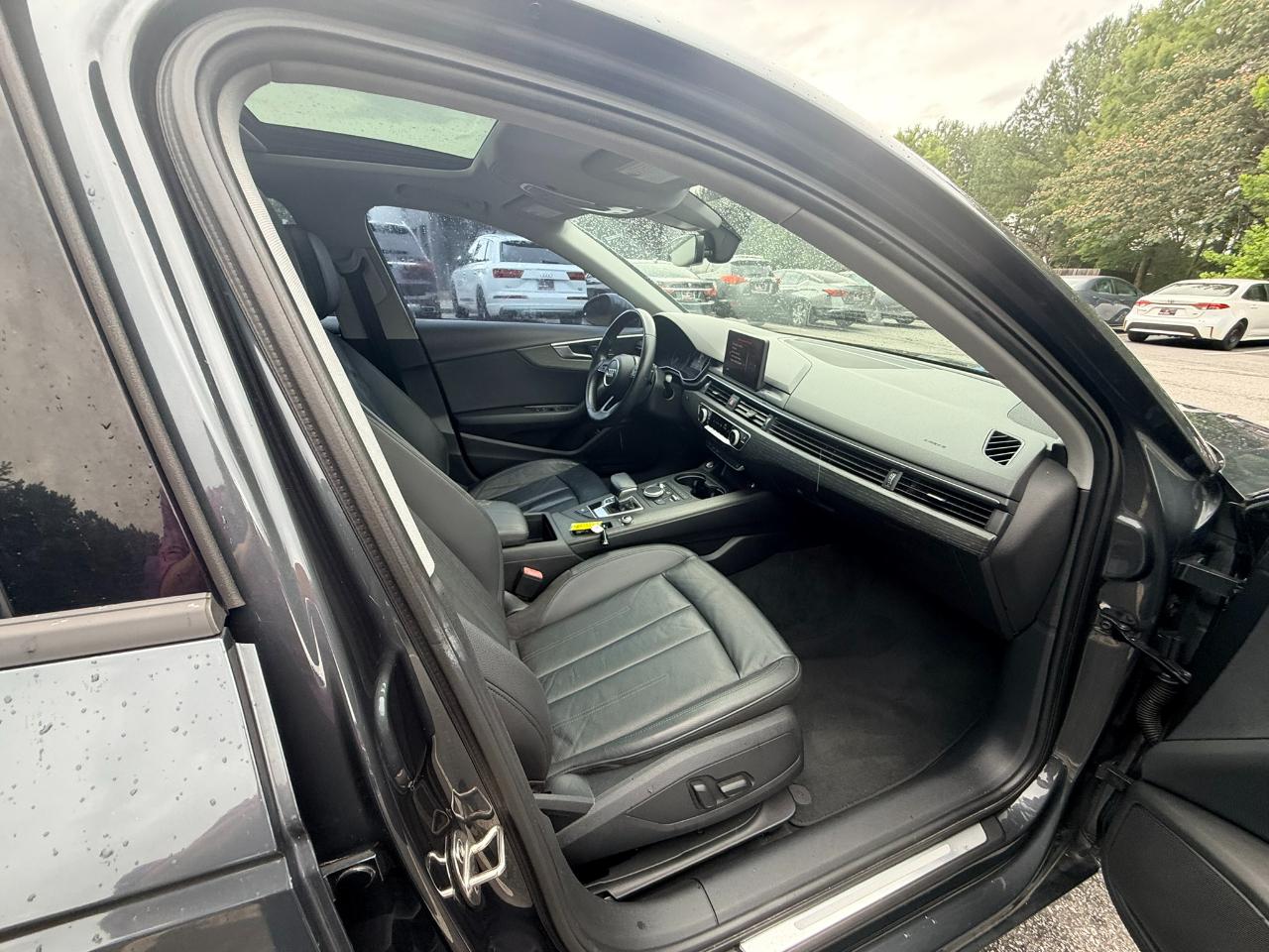 Audi A4 2.0T Premium Sedan 2017
