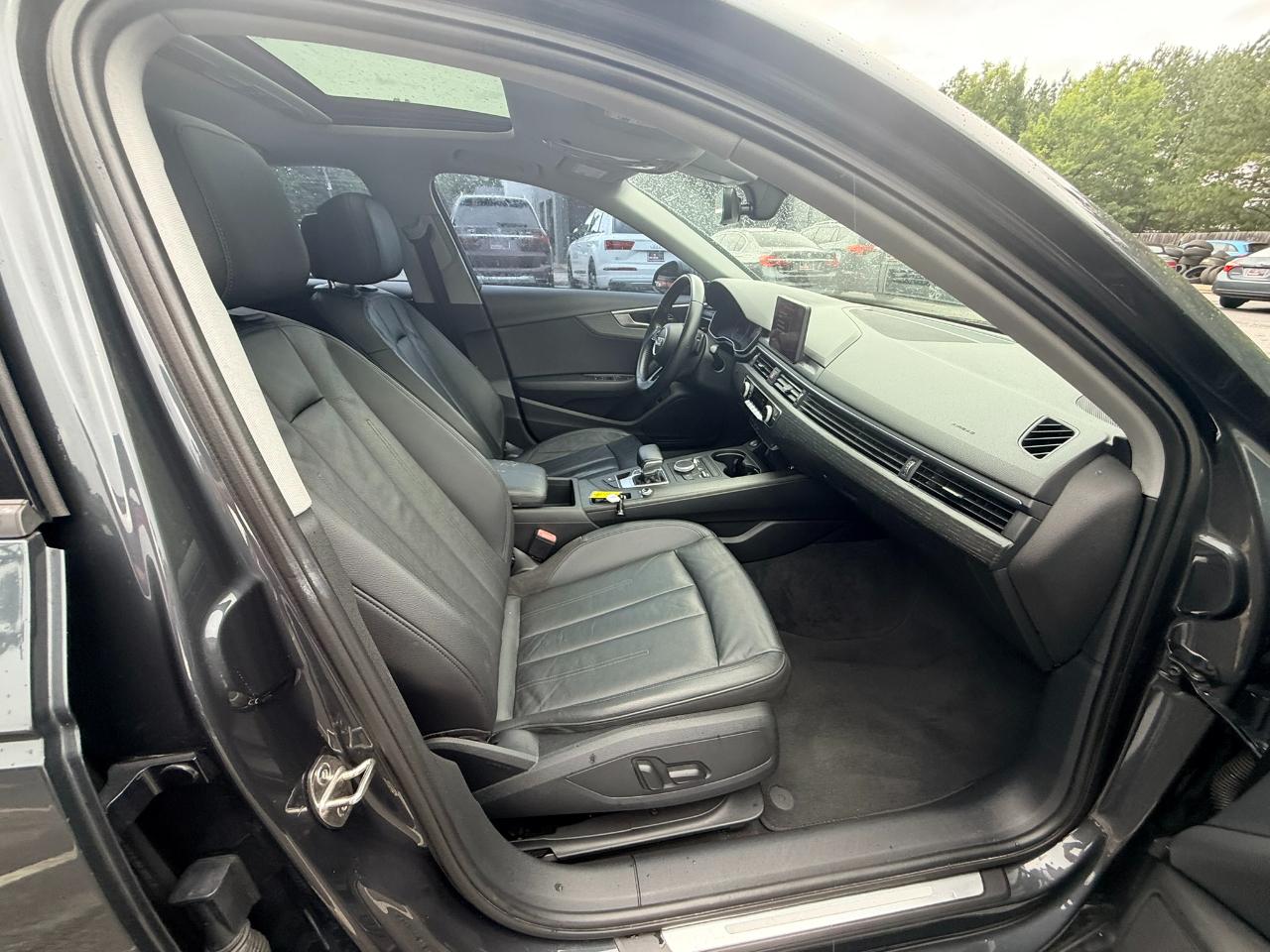 Audi A4 2.0T Premium Sedan 2017