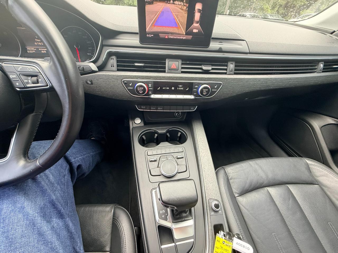 Audi A4 2.0T Premium Sedan 2017