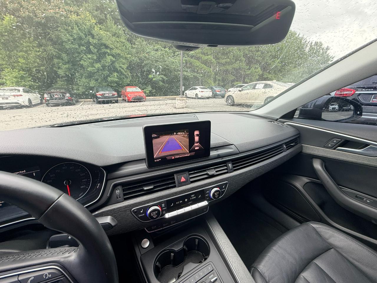 Audi A4 2.0T Premium Sedan 2017