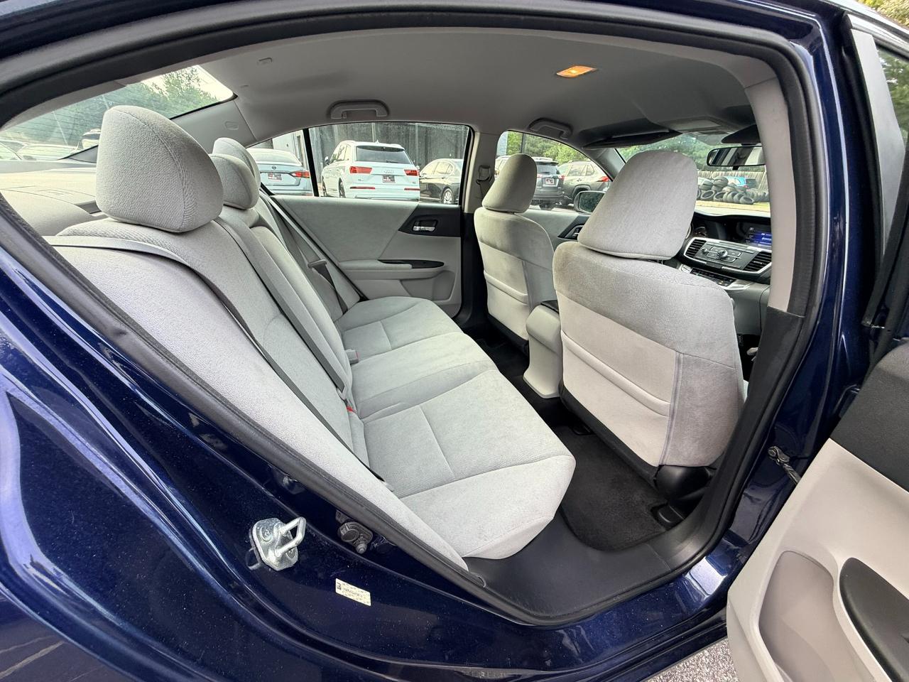 Honda Accord LX Sedan CVT 2013