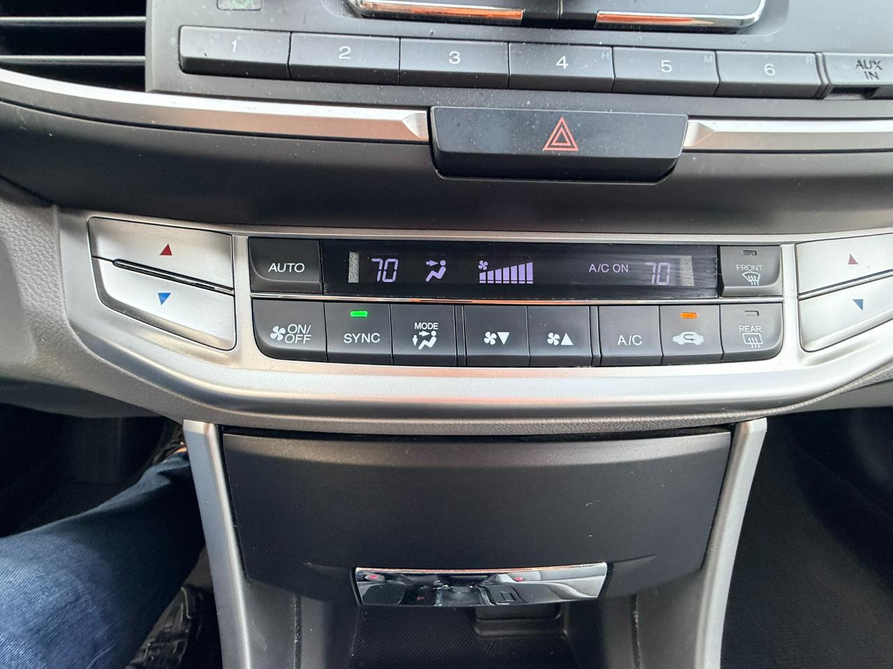 Honda Accord LX Sedan CVT 2013