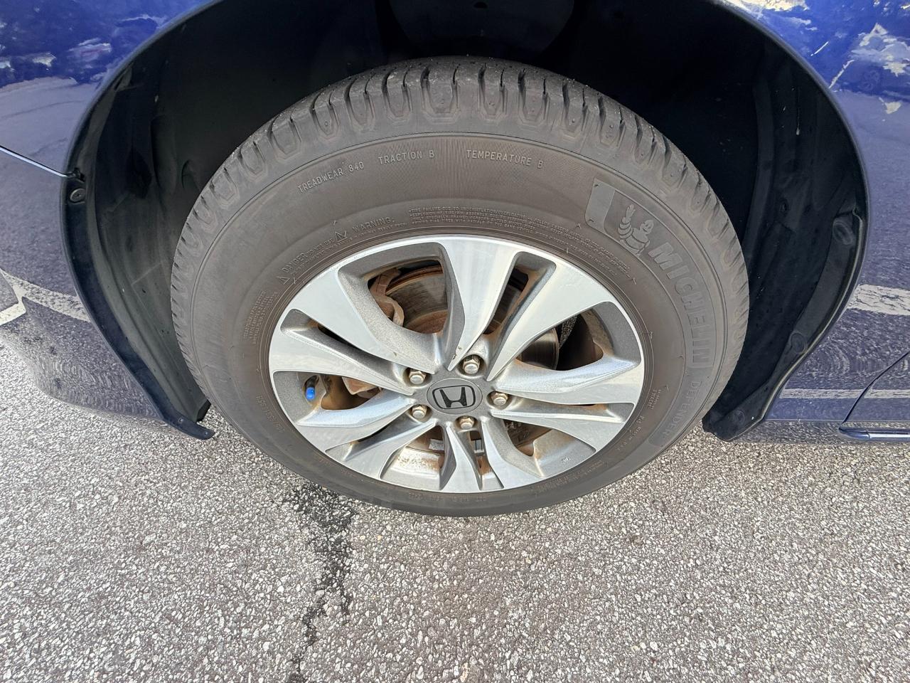 Honda Accord LX Sedan CVT 2013