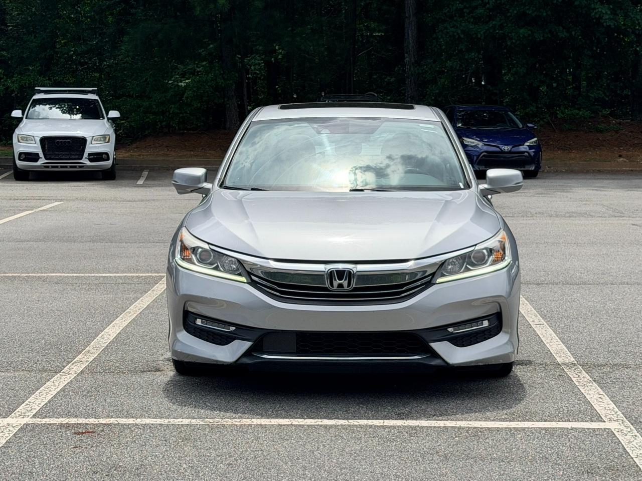 Honda Accord EX-L Sedan AT with Navigation System 2017