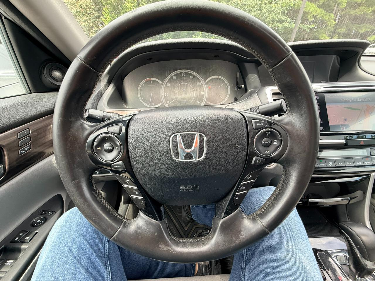 Honda Accord EX-L Sedan AT with Navigation System 2017