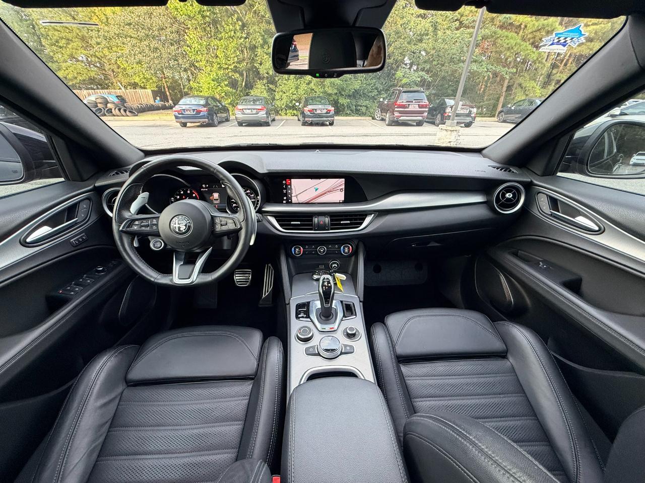 Alfa Romeo Stelvio Veloce AWD 2022