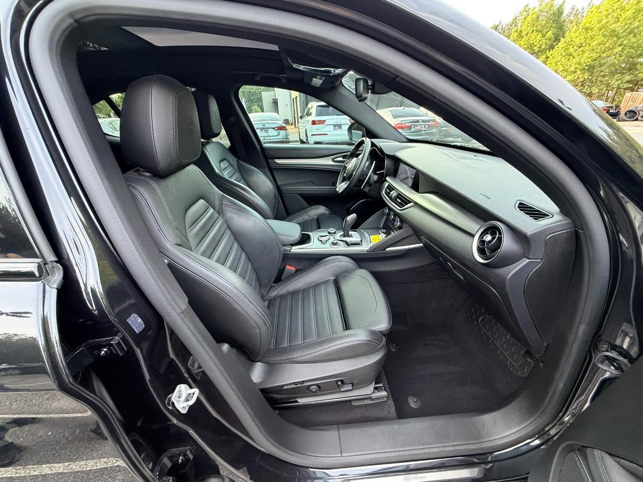 Alfa Romeo Stelvio Veloce AWD 2022