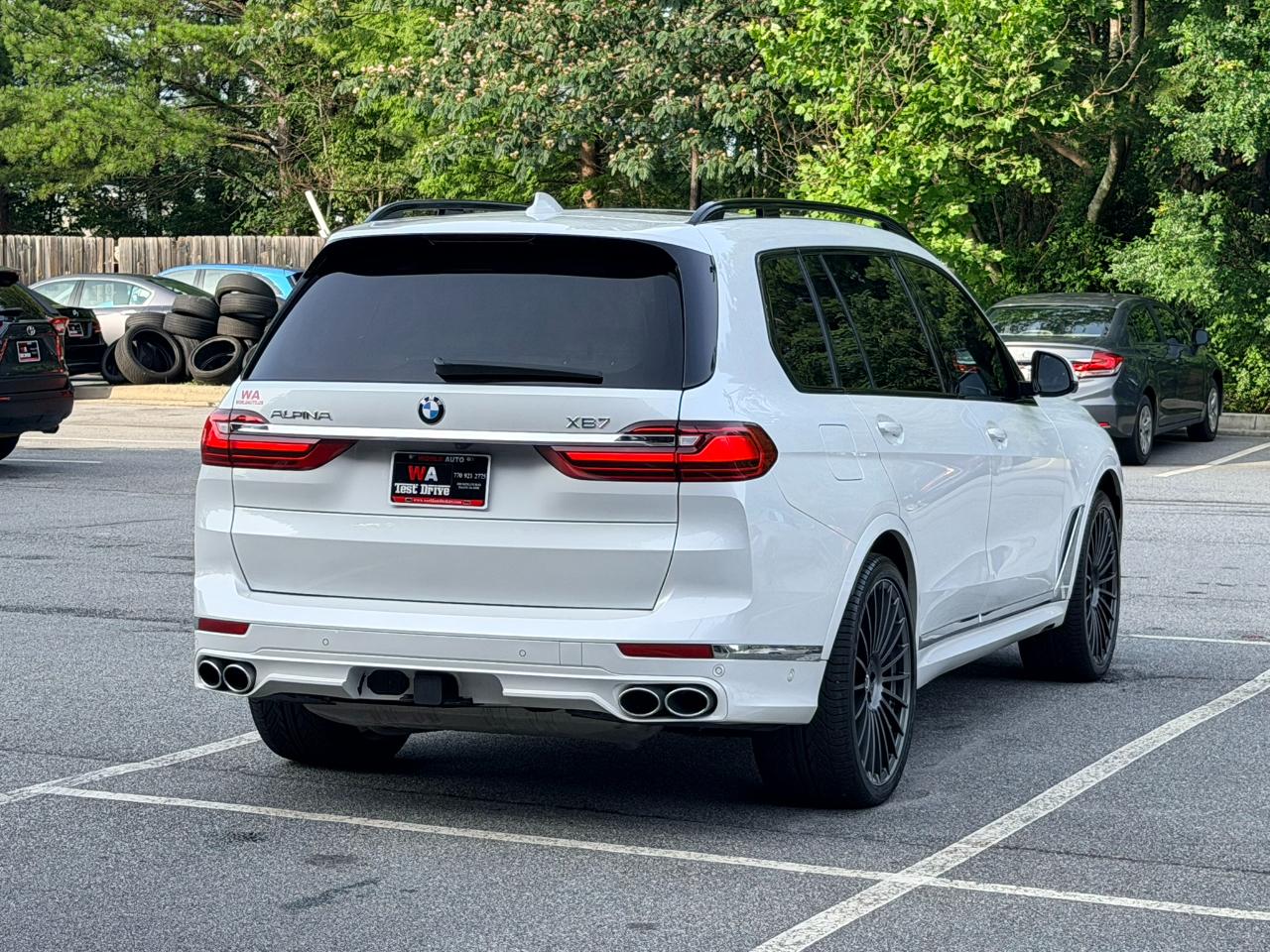 BMW Alpina XB7  2022