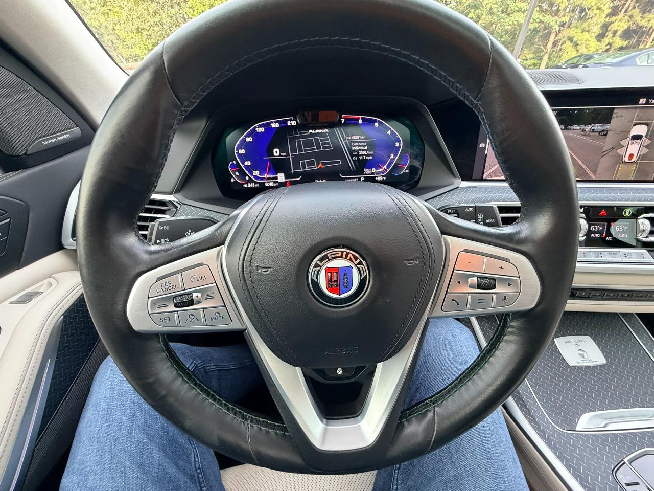 BMW Alpina XB7  2022