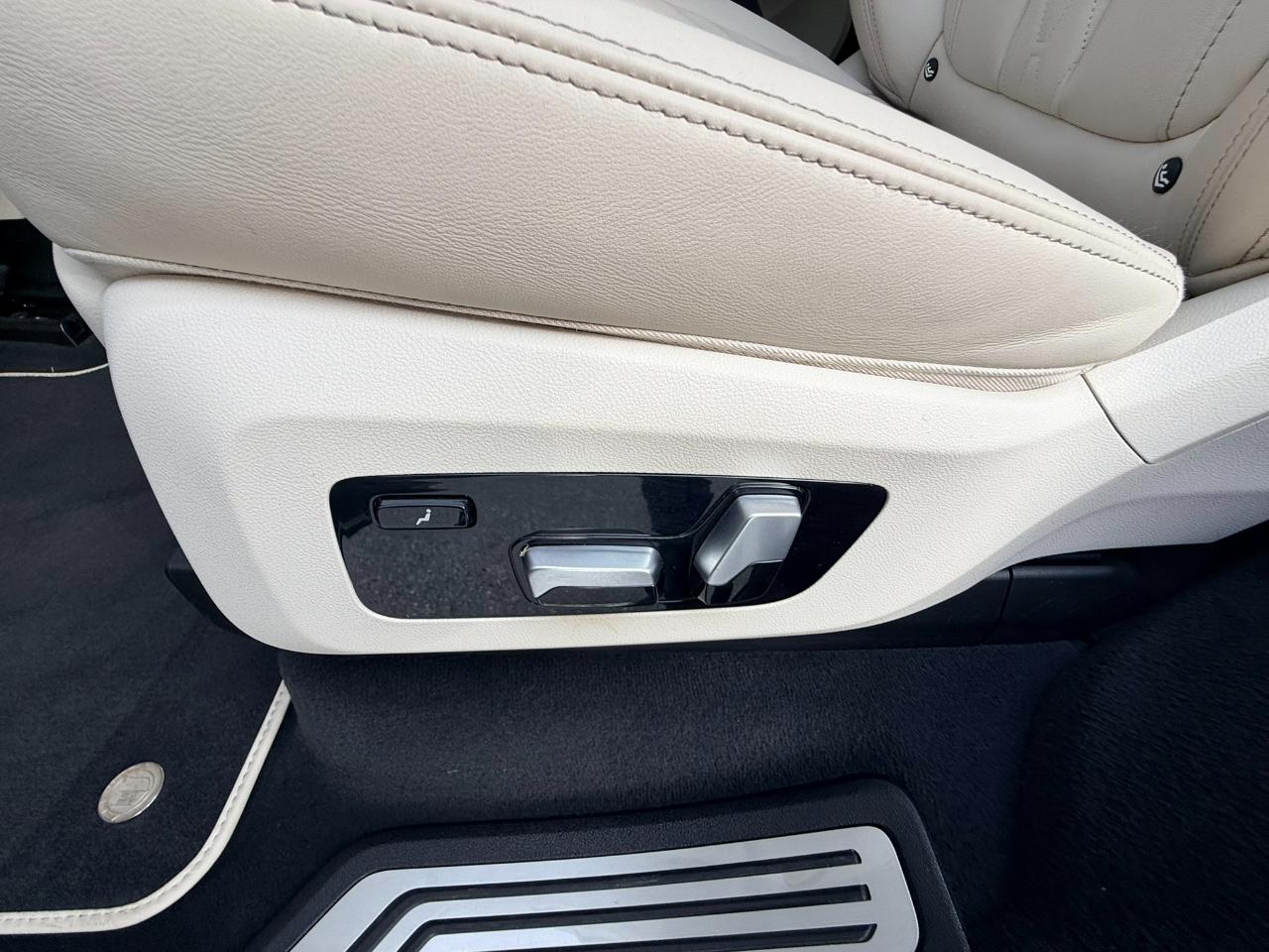 BMW Alpina XB7  2022