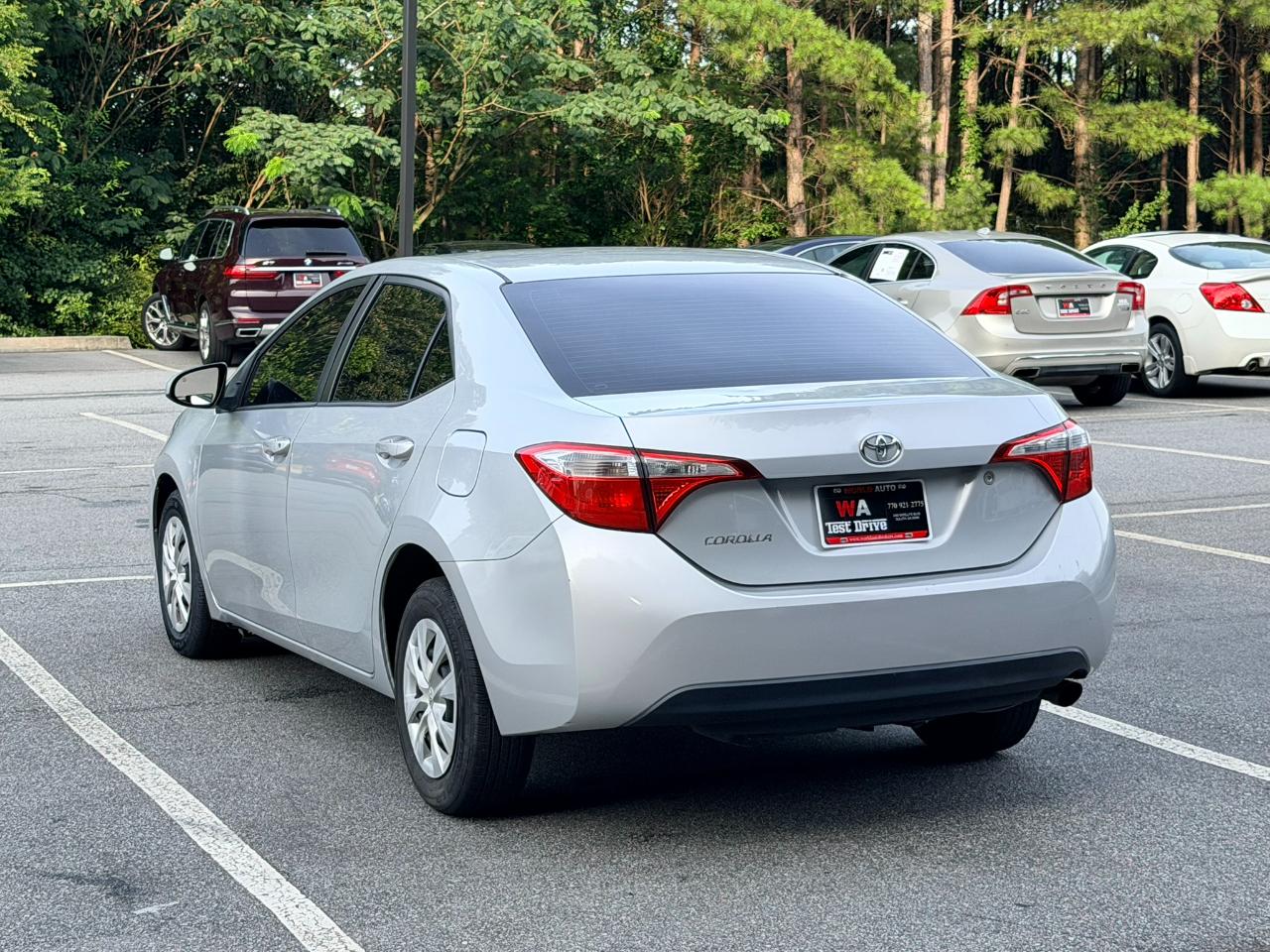 Toyota Corolla L 4-Speed AT 2015