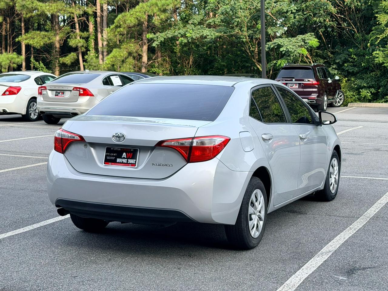 Toyota Corolla L 4-Speed AT 2015