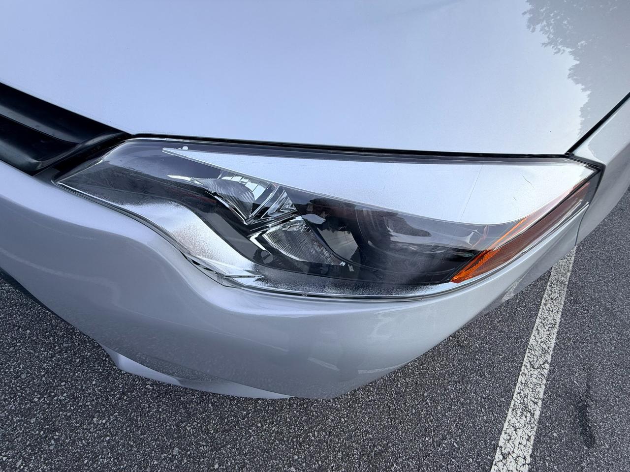 Toyota Corolla L 4-Speed AT 2015