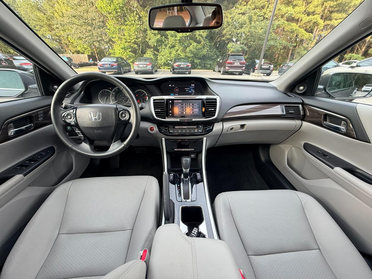 Honda Accord EX-L Sedan V6 6-Spd AT 2017